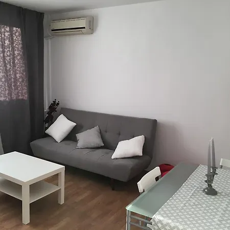 Tineretului Apartment *